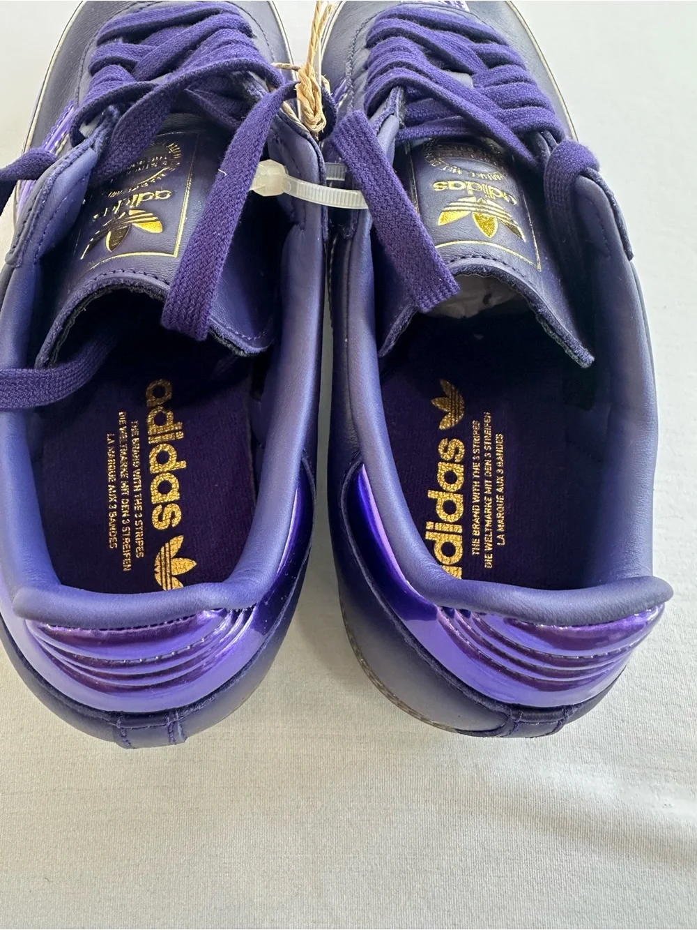 NEW adidas Samba Purple on Purple w/ Gold Trim low cut lace up Sneakers Size 8.5